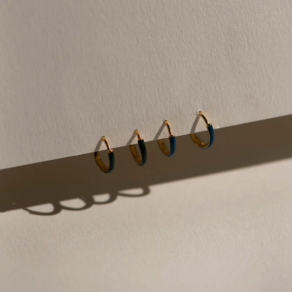 Loulou earrings, green.