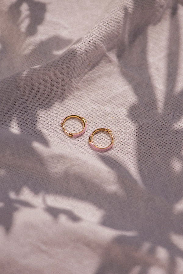 Loulou earrings, pink.