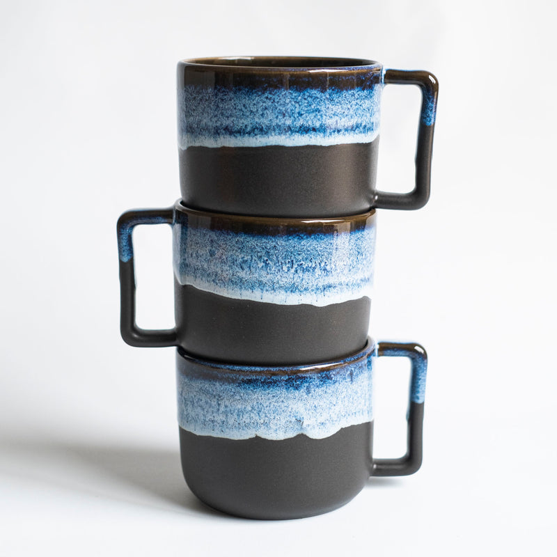 Blueberry mug, 350 ml.