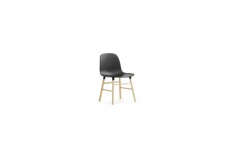 Form Chair Miniature | black or white