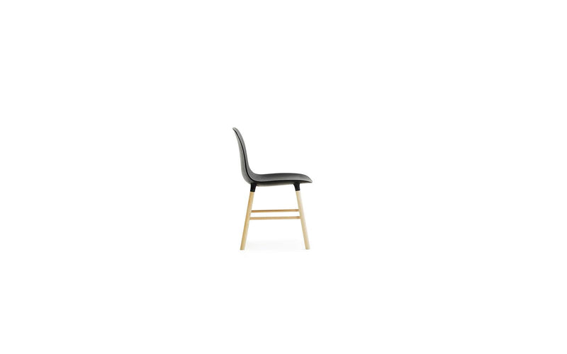 Form Chair Miniature | black or white