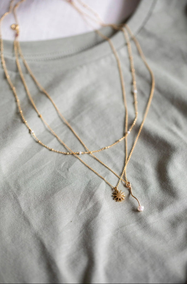 Shortie Gypsy Pearl necklace