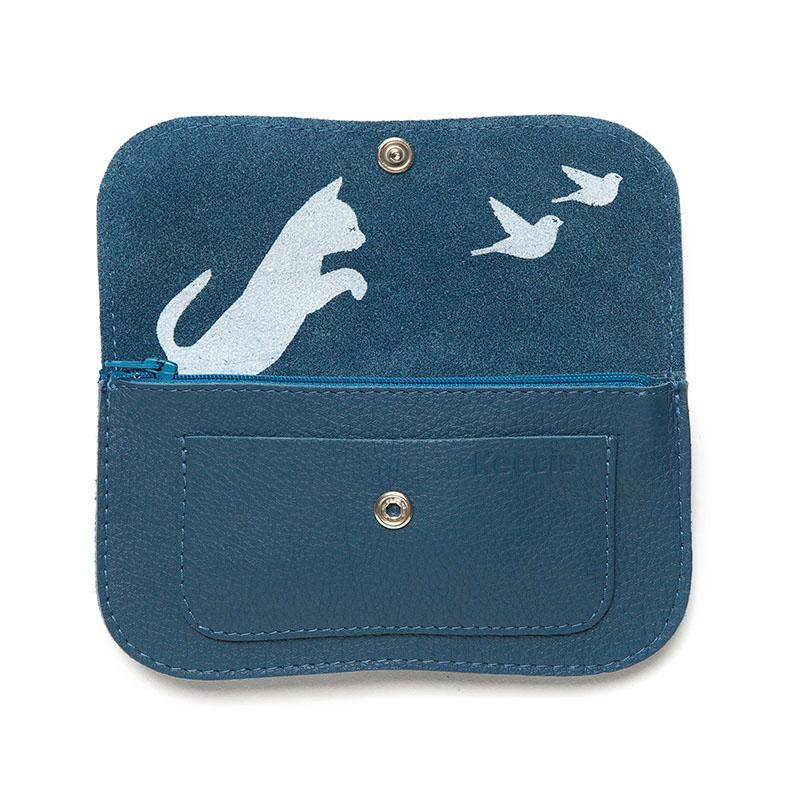 Cat chase wallet medium, Faded Blue