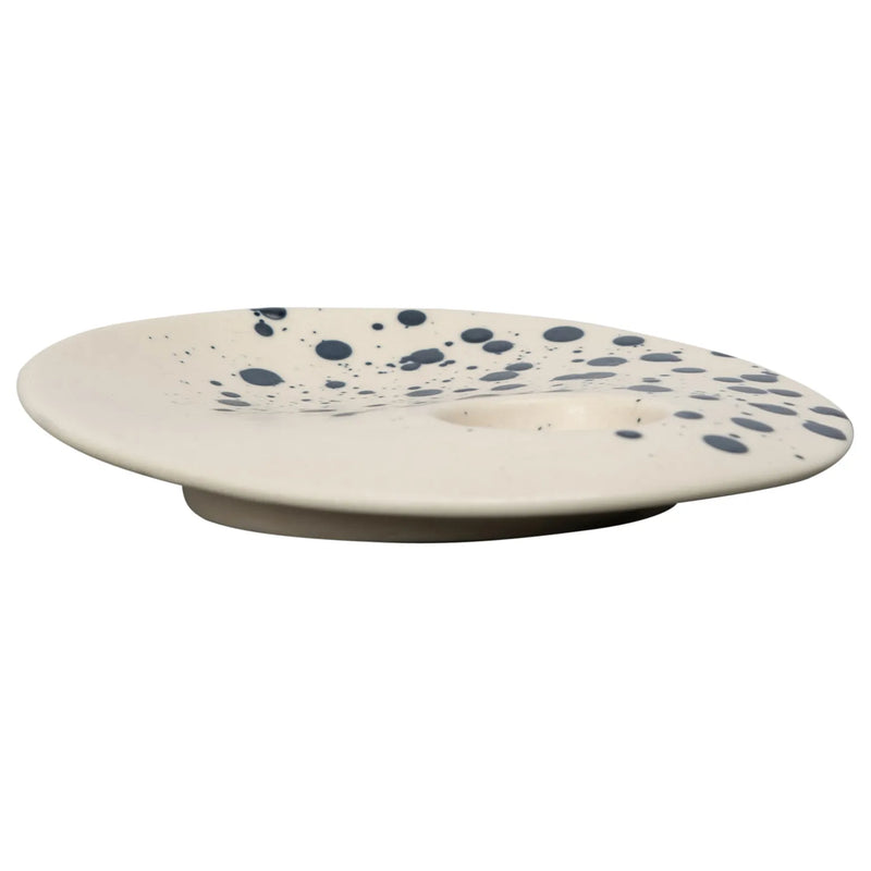 Egg cup dottie